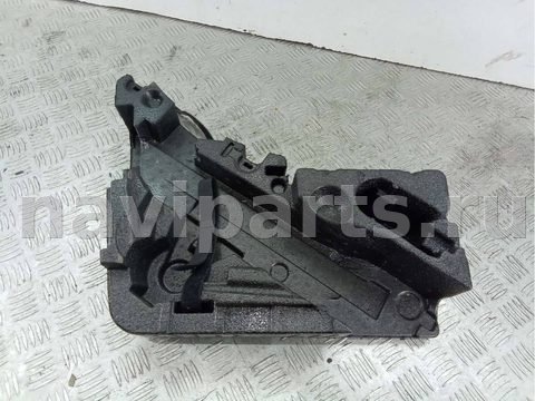 Новое Volkswagen Touareg, 2005 г., OEM 7L0012112, арт. 55423316
