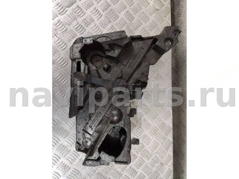 Новое, 2009 г., OEM 4L0012112C, арт. 65152887