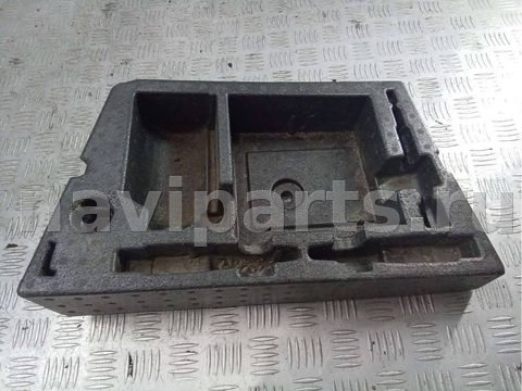 Новое Volkswagen Touareg, 2011 г., OEM 7P0012112D, арт. 80662368