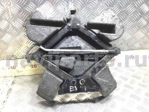 Новое Ford Kuga, 2008 г., OEM 8v4117009aa, арт. A03161982sep1