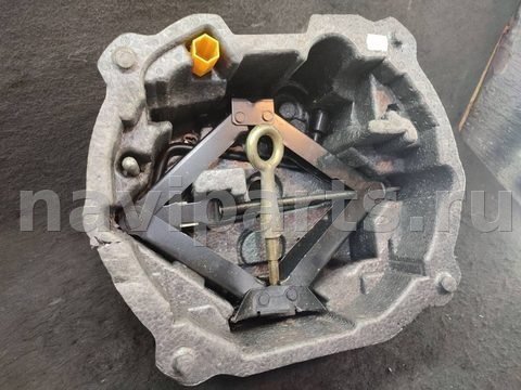 Новое Peugeot 607, 2005 г., арт. BS607-15, фото 3