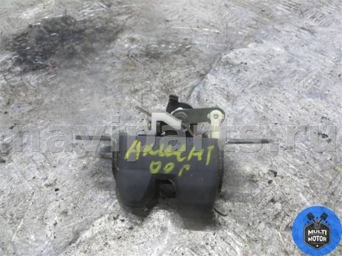 Новое Hyundai Accent, 2001 г., арт. 00090419