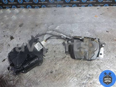 Новое BMW 5 F10/F11/GT F07, 2012 г., OEM 51247208371, арт. 00097894