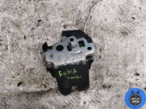 Новое Skoda Fabia, 2016 г., OEM 8R0827505A, арт. 00102330, фото 2