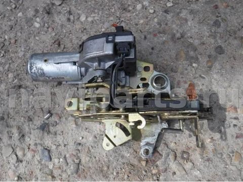 Замок багажника Mercedes E W210, 2001 г., OEM 2107400536, арт. 0024402