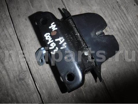 Новое Audi A4, 1997 г., OEM 8d0827505d, арт. 0043299