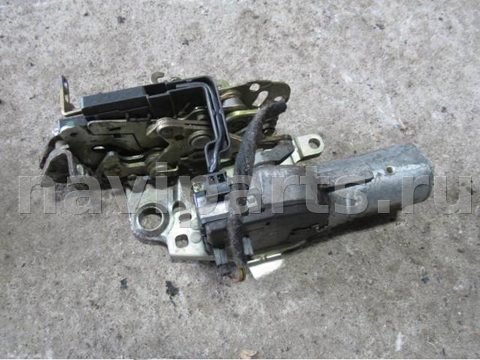 Замок багажника Mercedes E W210, 1998 г., OEM a2107400536, арт. 0060975