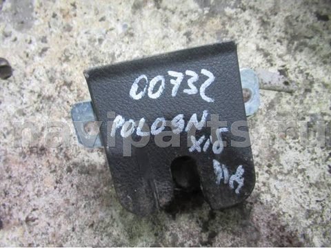 Замок багажника Volkswagen Polo, 2002 г., OEM 6q6827505b, арт. 0072467