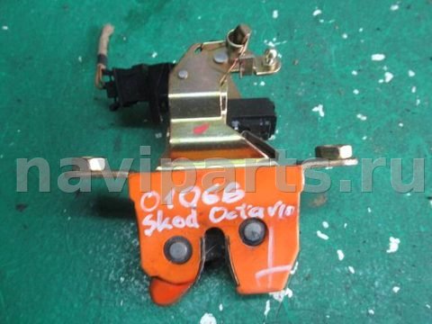 Замок багажника Skoda Octavia, 1997 г., OEM 1u6827501, арт. 0084833