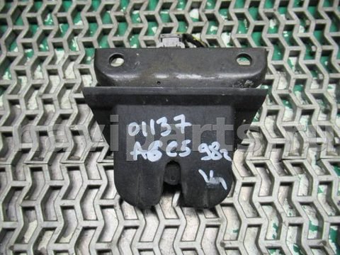 Замок багажника Audi A6, 1998 г., арт. 0100174