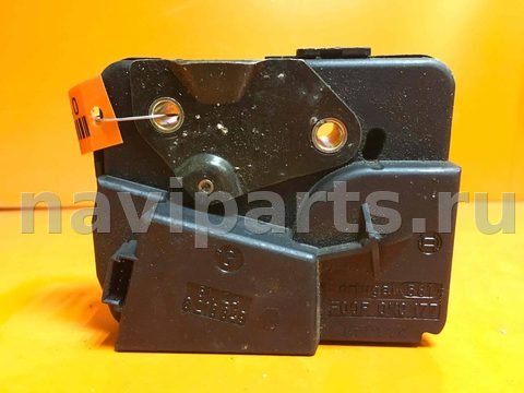 Новое BMW 3 E90/E91/E92/E93, 2007 г., OEM 8218849, арт. 01018275