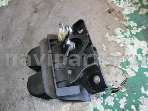 Замок багажника Audi A6, 1999 г., арт. 0112744, фото 3