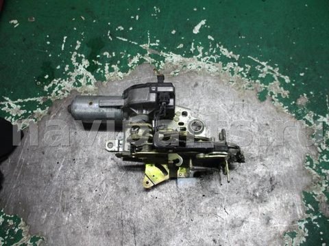 Замок багажника Mercedes E W210, 1999 г., OEM a2107400536, арт. 0127076