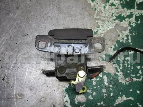 Замок багажника Audi 80, 1993 г., OEM 4a9827506b, арт. 0132157, фото 2