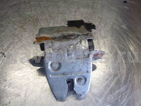 Замок багажника Mercedes C W203, 2003 г., OEM A2037400235, арт. 0145437