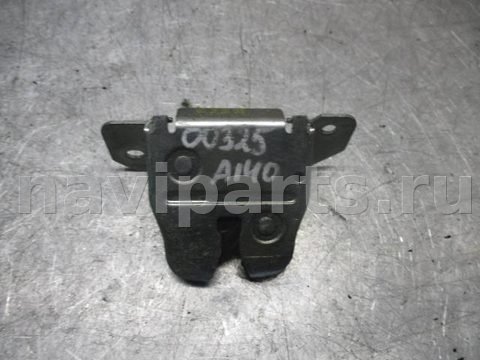 Замок багажника Mercedes A W168, 2000 г., OEM a168740002, арт. 0166382
