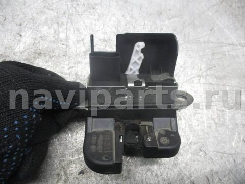 Новое Volkswagen Touran, 2007 г., OEM 1t0827505j, арт. 0173190, фото 2