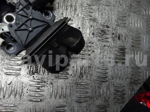 Замок багажника Audi A4, 2006 г., OEM 8E9827520A, арт. 0176058, фото 3