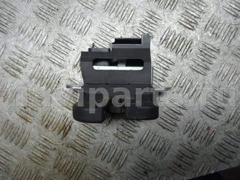 Замок багажника Volkswagen Touran, 2005 г., OEM 1t0827505f, арт. 0183301, фото 3