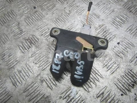 Замок багажника Audi A4, 1997 г., OEM 8d5827505A, арт. 0190715