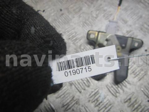 Замок багажника Audi A4, 1997 г., OEM 8d5827505A, арт. 0190715, фото 2