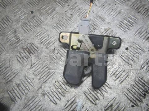 Замок багажника Audi A4, 1997 г., OEM 8d5827505A, арт. 0190715, фото 4
