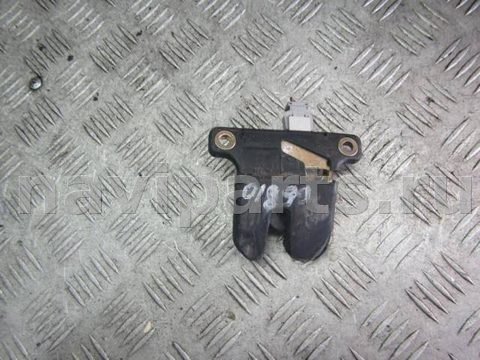Замок багажника Audi A4, 1996 г., OEM 8d5827505d, арт. 0195629