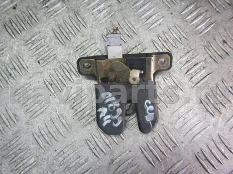Замок багажника Audi A4, 1996 г., OEM 8d5827505d, арт. 0195629, фото 5