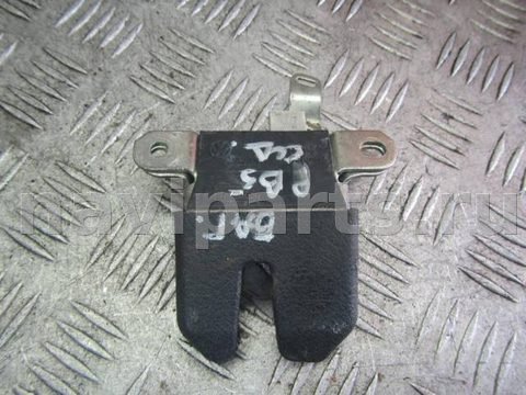 Замок багажника Volkswagen Passat, 1998 г., OEM 3b5827505m, арт. 0198324