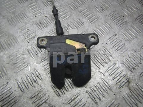 Замок багажника Audi A6, 2000 г., OEM 4b5827505b, арт. 0204753