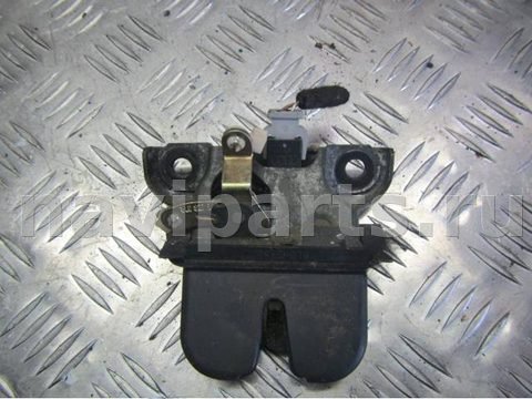 Замок багажника Audi A3, 1998 г., OEM 8l0827505m, арт. 0208386, фото 4