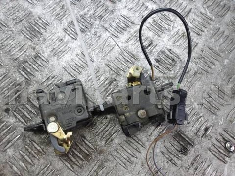 Замок багажника Audi 80, 1992 г., OEM 4a9827505b, арт. 0213474