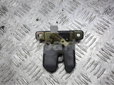 Замок багажника Audi A4, 1995 г., OEM 8d5827505a, арт. 0219848, фото 4