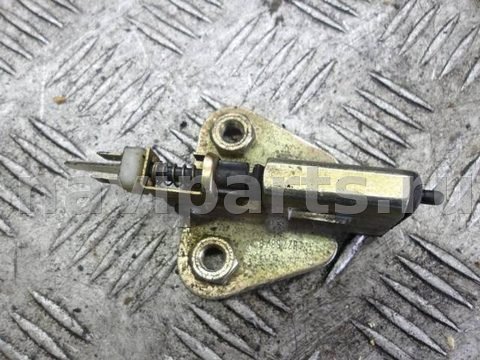 Замок багажника Volkswagen Transporter, 1992 г., OEM 701827537b, арт. 0224865