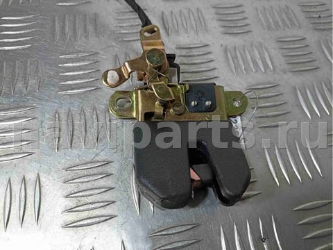 Замок багажника Volkswagen Passat, 2002 г., OEM 1j5827505, арт. 022529, фото 2