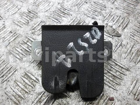 Замок багажника Audi A4, 1998 г., OEM 6q6827505d, арт. 0250600
