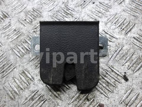 Новое Volkswagen Polo, 2004 г., OEM 6q6827505b, арт. 0260527