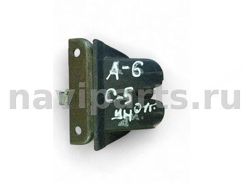 Новое Audi A6, 2001 г., арт. 105663269