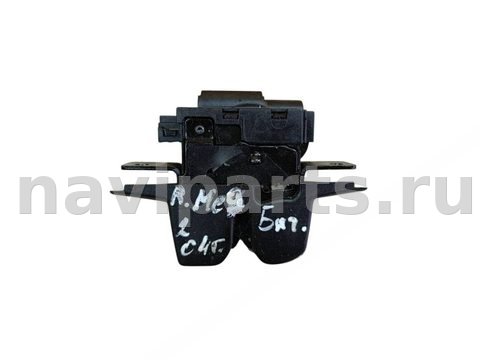 Новое Renault Megane, 2004 г., арт. 1056723513