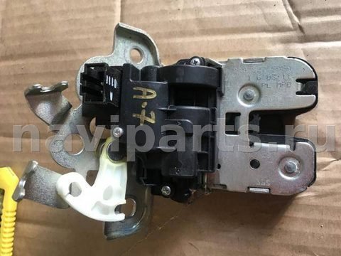 Новое Audi A7, 2011 г., OEM 8K9827505A, арт. 13720