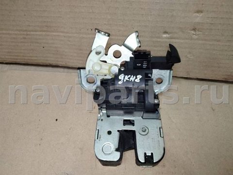Замок багажника Audi A7 4G, 2011 г., OEM 8K9827505A, арт. 1422.9KH8