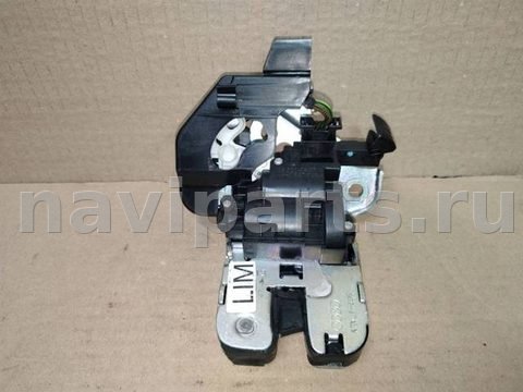Замок багажника Audi A6, 2013 г., OEM 4H0827505A, арт. 1689.7TB5