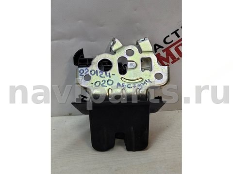 Новое Audi A6 C7, 2015 г., OEM 8r0827505, арт. 24915