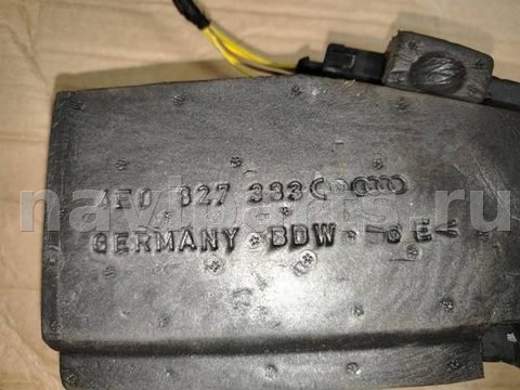 Замок багажника Audi A8, 2009 г., OEM 4E0827383C, арт. 3378.H2678, фото 5