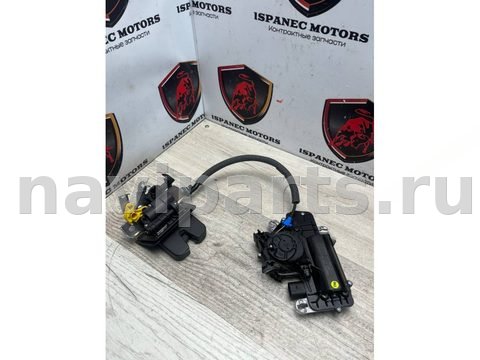 Новое Audi Q7 4M, 2017 г., OEM 4M0827887C, арт. 34227