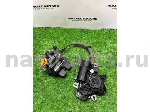 Новое Audi RS Q8 4MN, 2021 г., OEM 4M0827506D, арт. 49372, фото 3