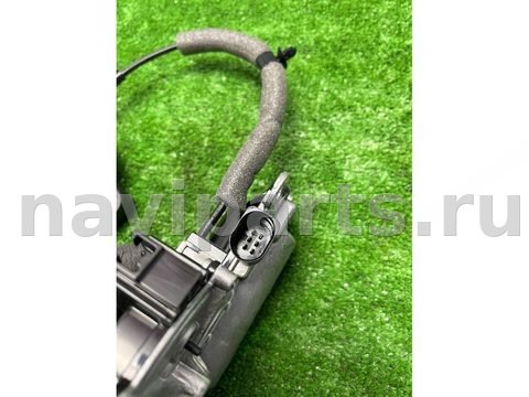 Новое Audi RS Q8 4MN, 2021 г., OEM 4M0827506D, арт. 49372, фото 5