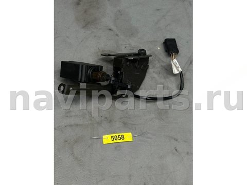Замок багажника BMW 5 E39, 2001 г., OEM 8238469, арт. 5058, фото 2