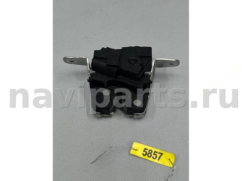 Новое Mercedes C W204, 2009 г., OEM A2047400435, арт. 5857
