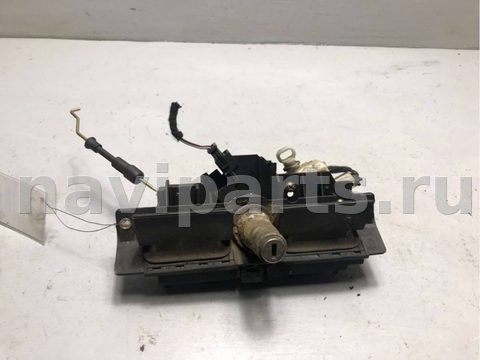 Новое Audi A6 C5, 2004 г., OEM 8D9827565C, арт. B37410751